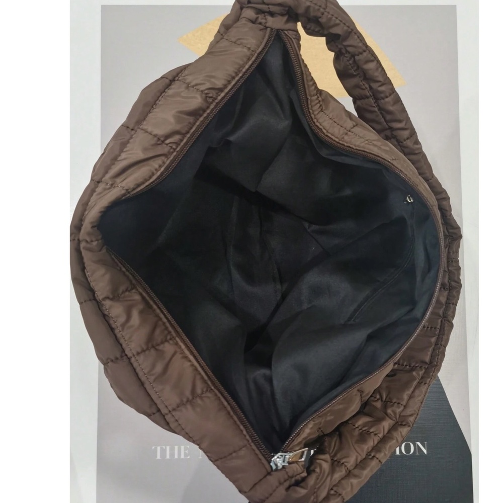 Luxe Quilted Puffer Messenger Shoulder Crossbody Travel Bag - Picture 4 of 8
